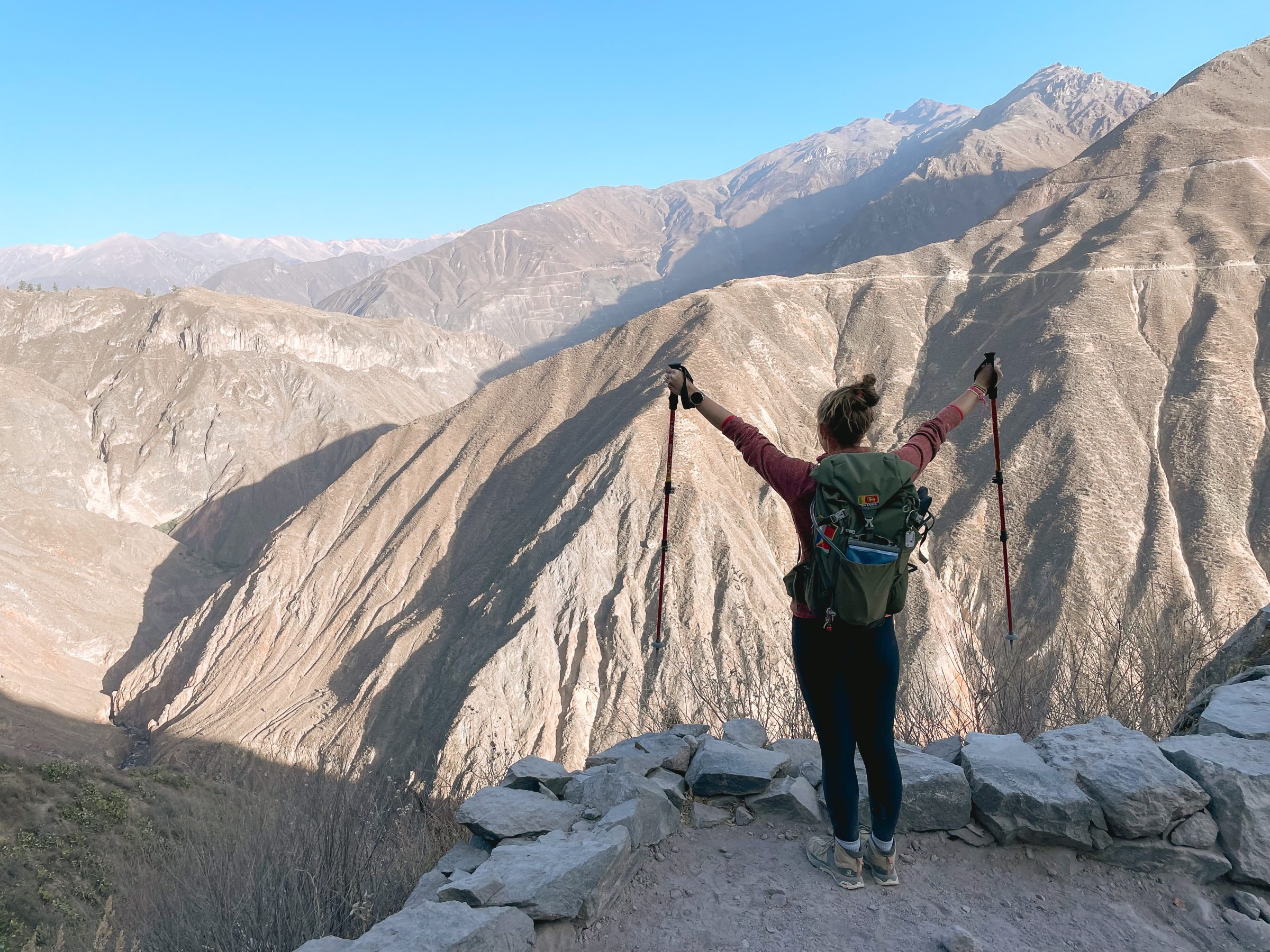 Zonsopgang tijdens de derde en zwaarste dag | Hike in Colca Canyon