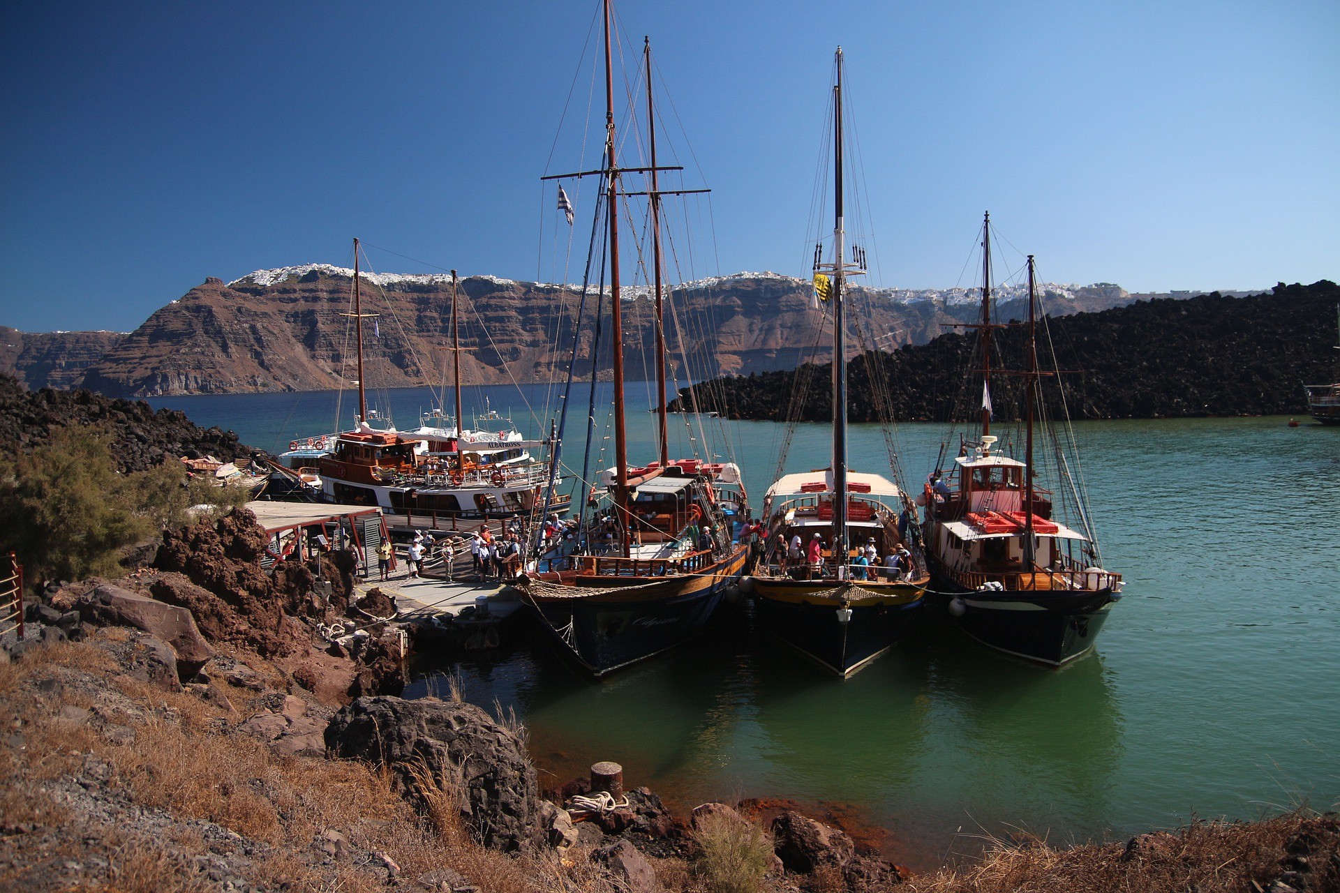 Nea Kameni, Moet sien in Santorini