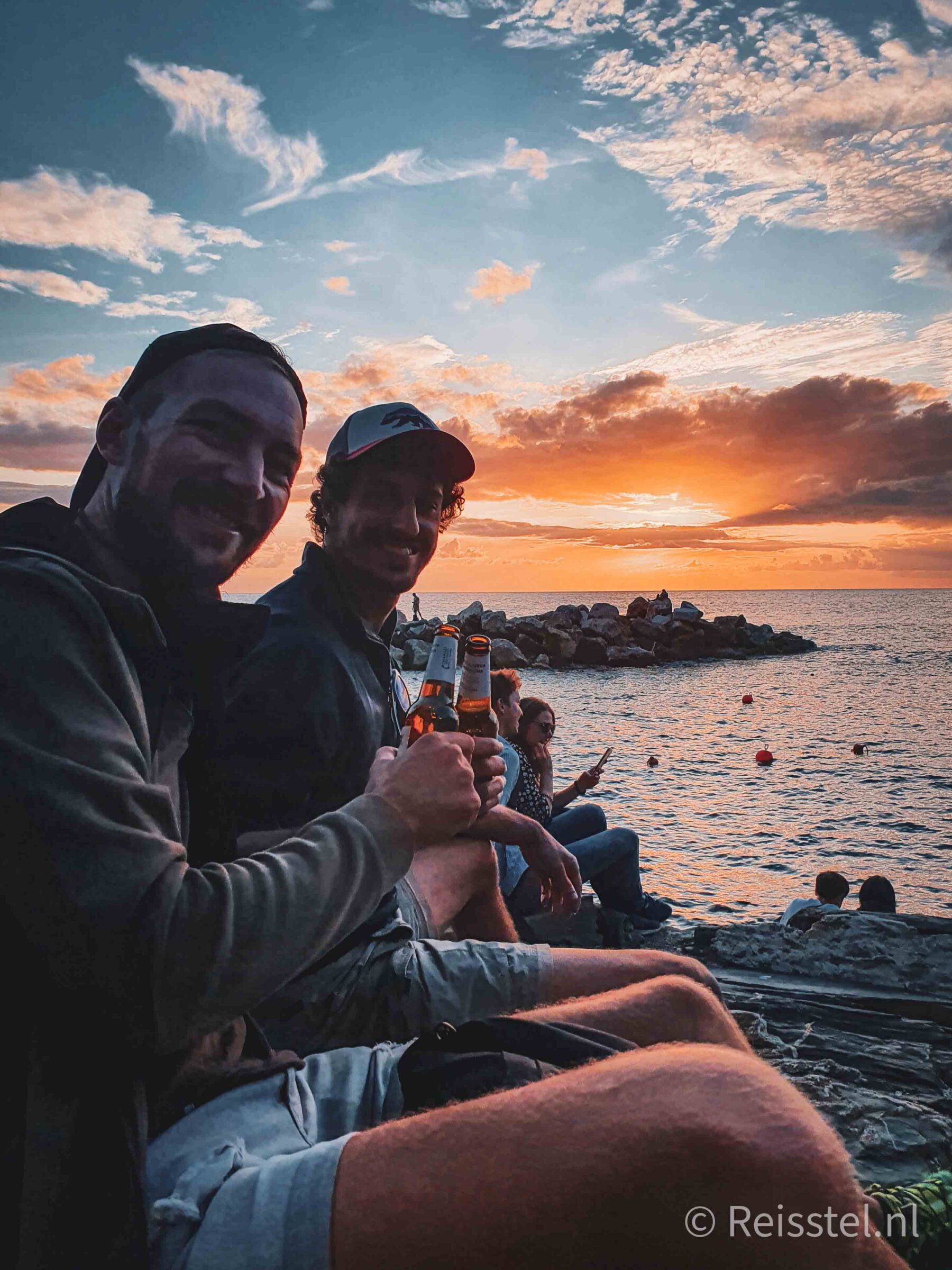 scopri le Cinque Terre | Escursione di 2 giorni | Birra al tramonto