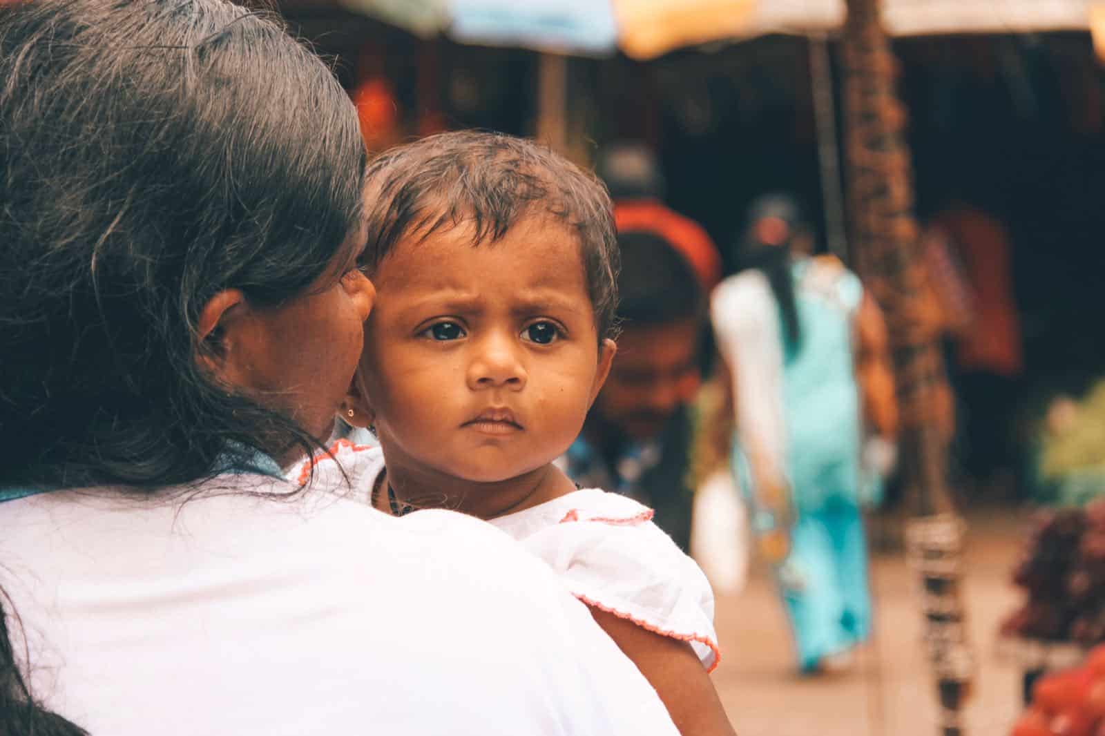 Kinderen in Negombo | reisroute sri lanka | Wereldreizigers.nl
