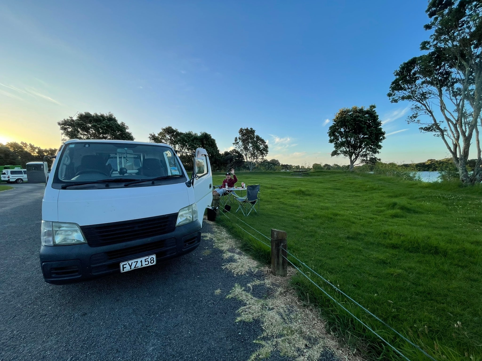 Lige ved søen i New Plymouth | Gratis camping i New Zealand