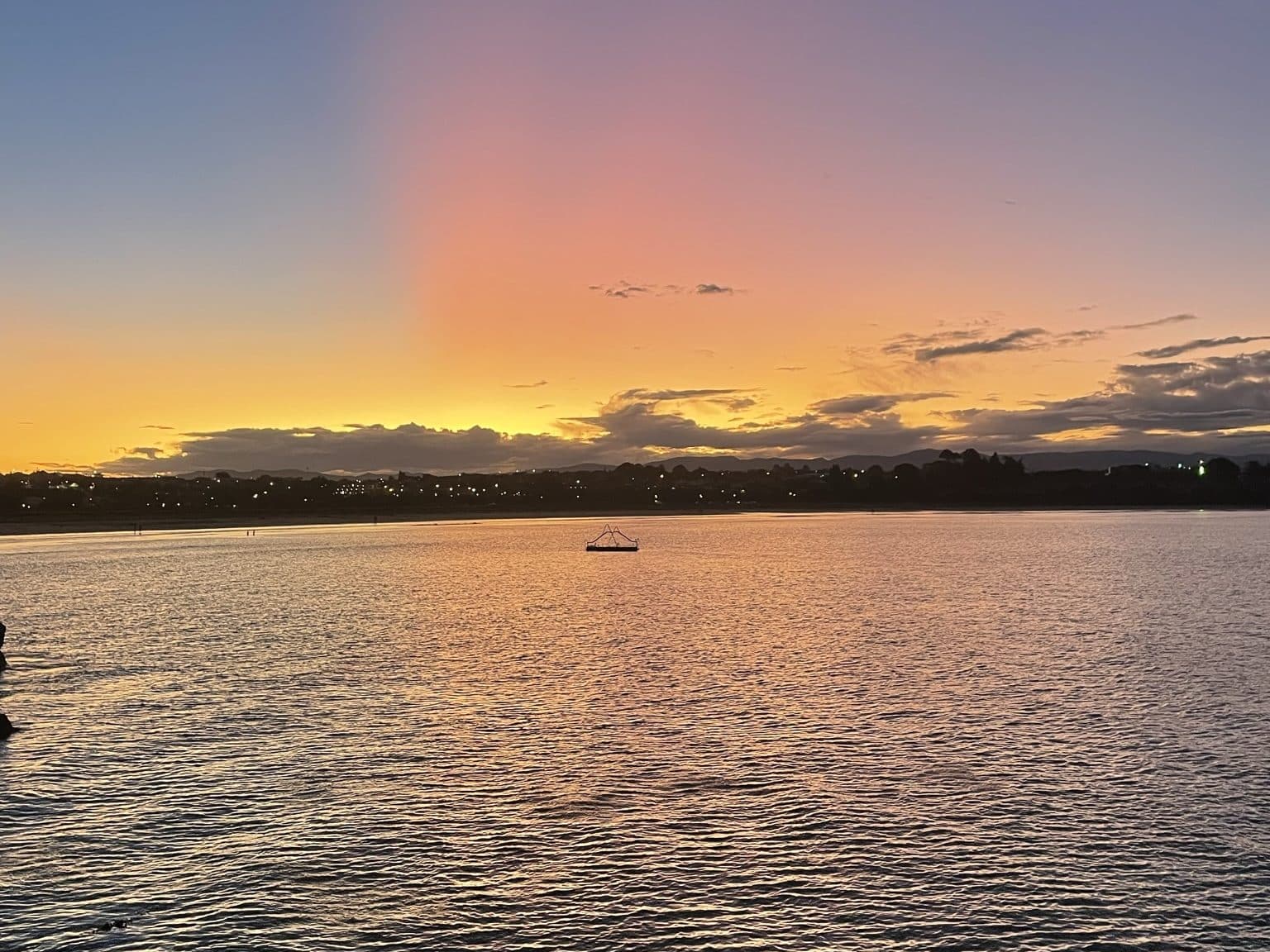 Fantastický západ slunce těsně předtím, než půjdete spát | Zdarma kempování na Novém Zélandu