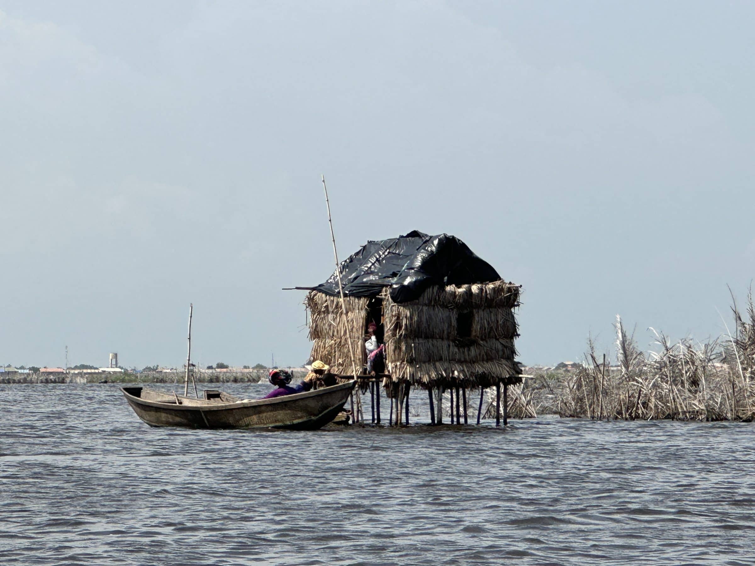 Visopslag en rustplaats | Overlanden in Benin