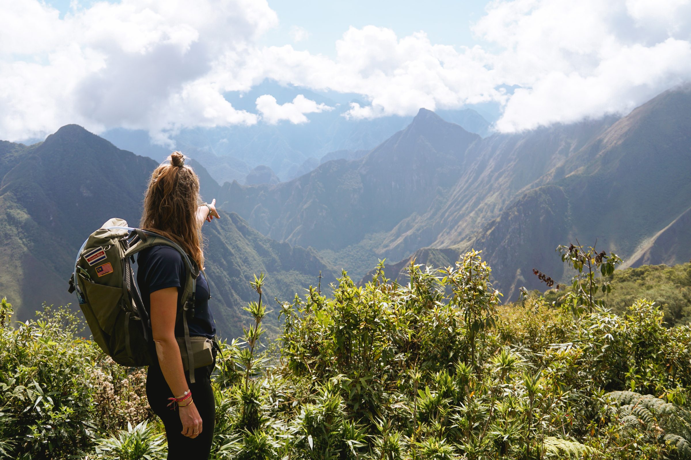 Onderweg krijg je als het weer het toelaat al een glimp van Machu Picchu | Salkantay trekking