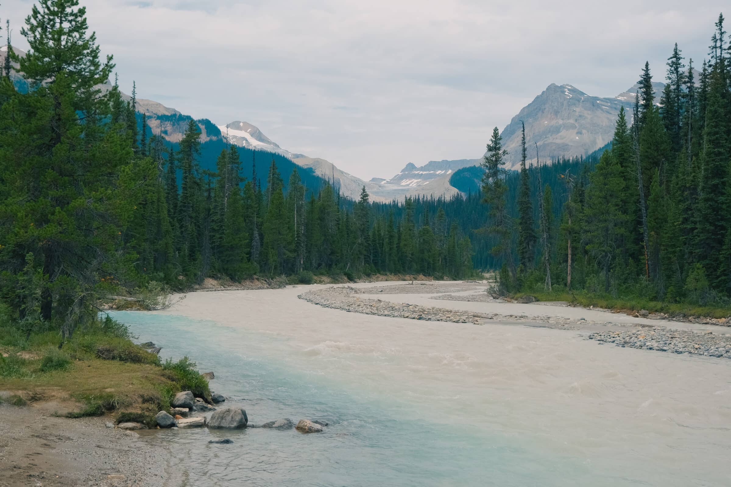 Dicas para o Parque Nacional de Yoho | Rio de cavalo chutando