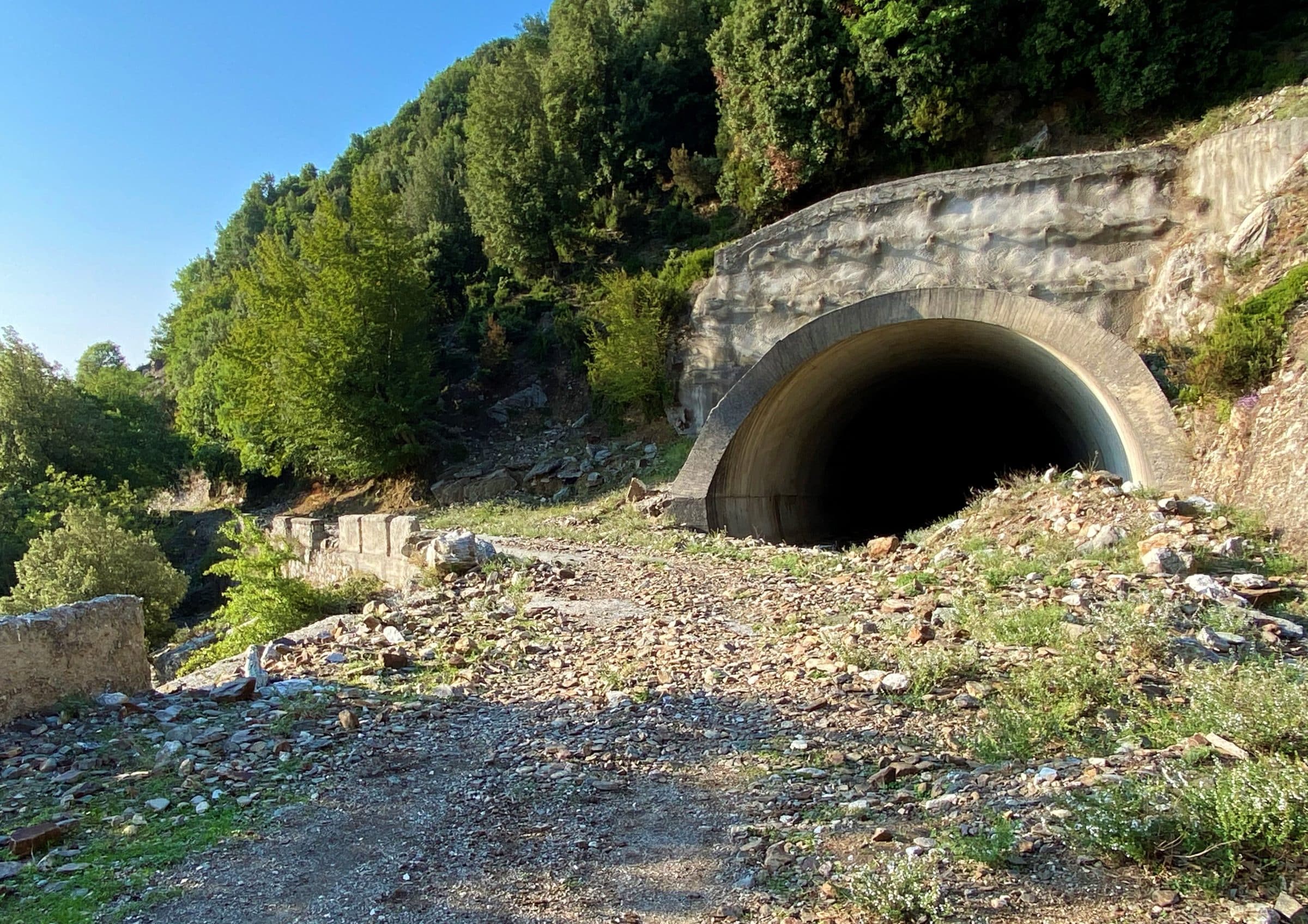 Roadtrip Zuid-Italië | Geblokkeerde tunnel