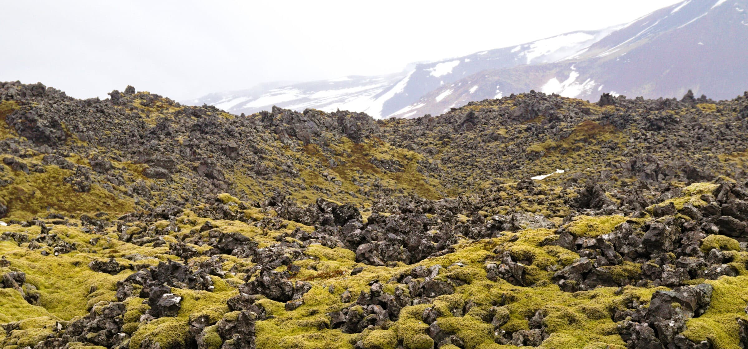 Kraters, vulkanen en lava