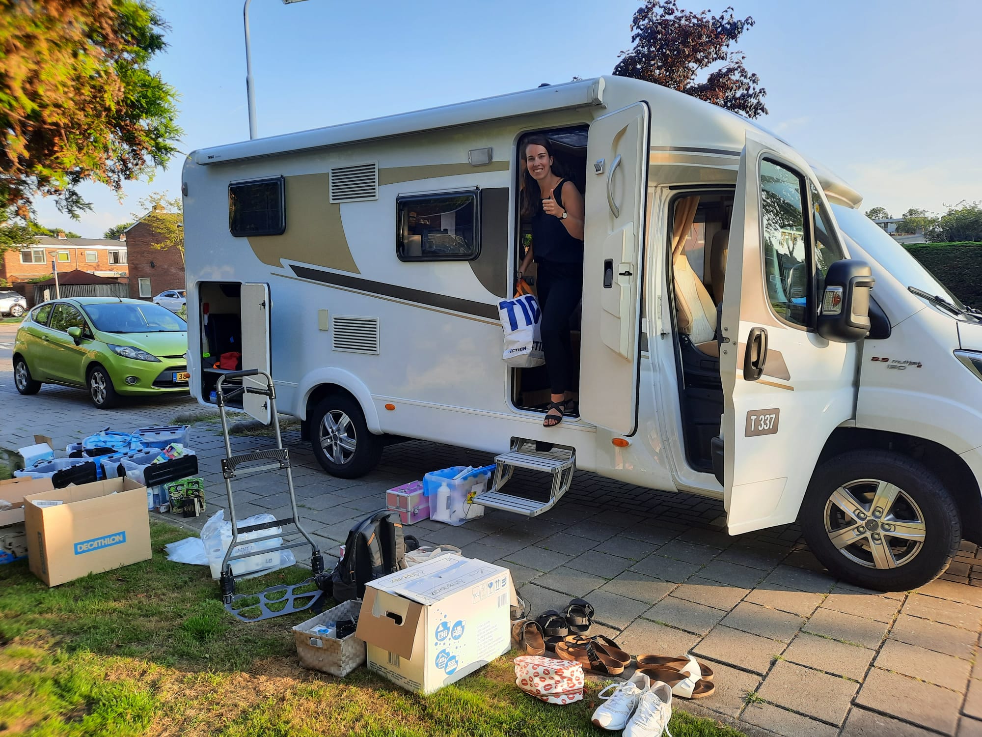 Setting up the camper