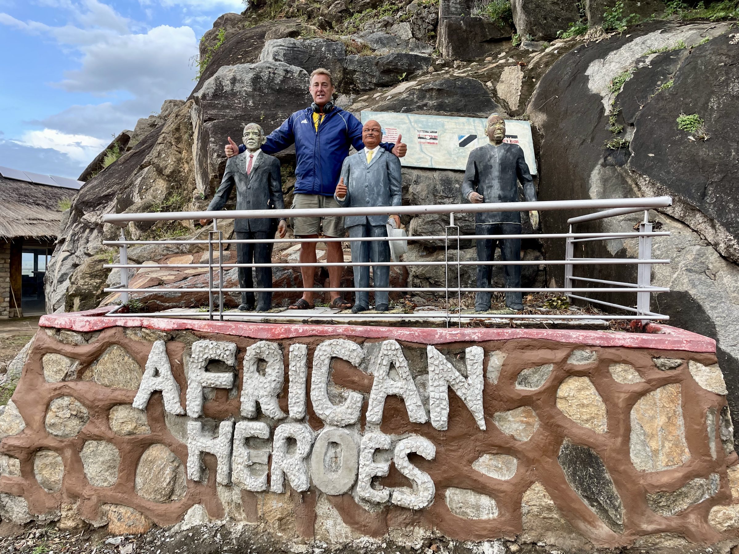 De African Heroes bij Katurum Lodge, Kidepo Valley NP