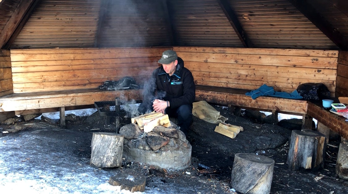 Een lavaa | worstjes grillen