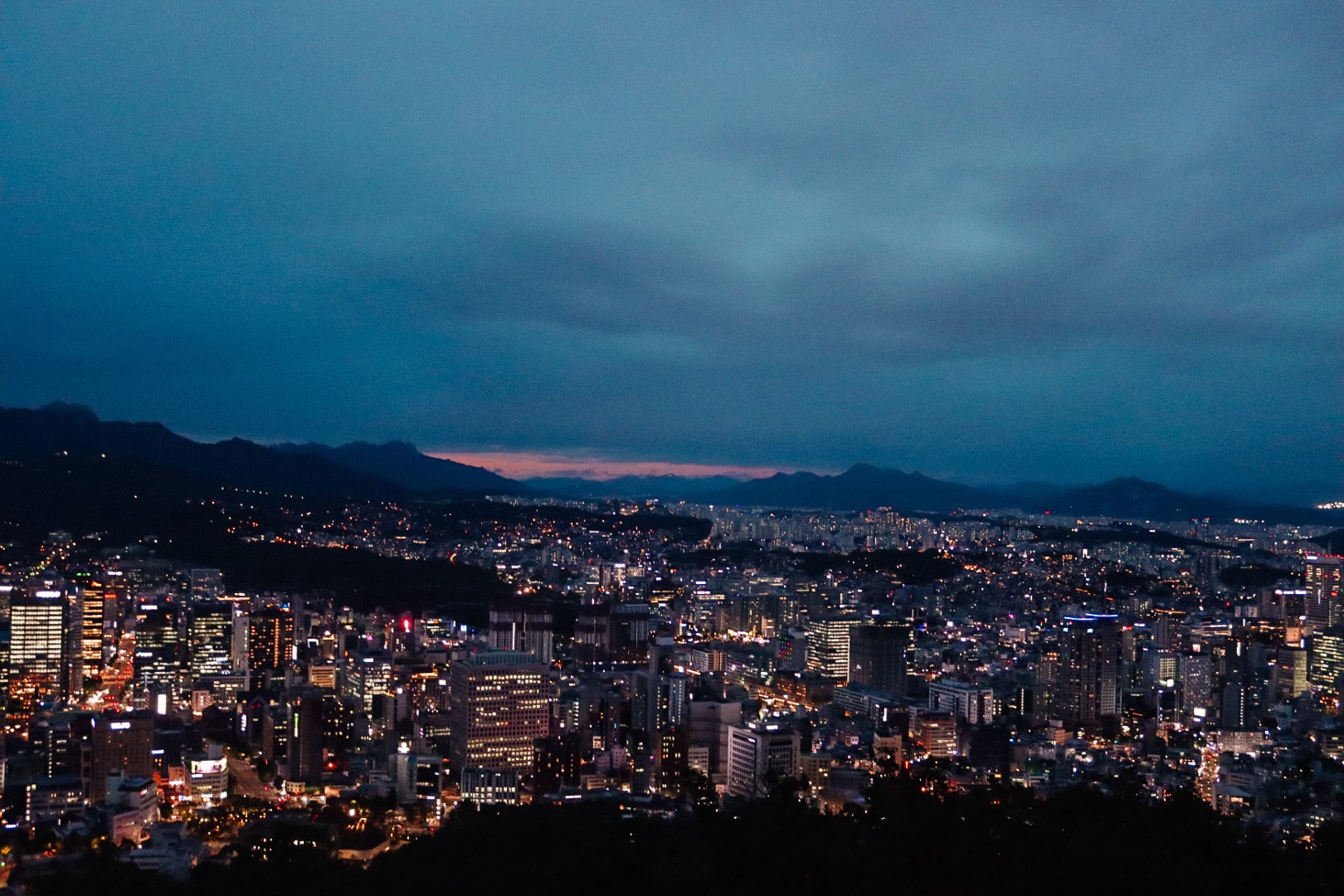 Uitzicht vanaf Namsan Park tijdens zonsondergang | Tips voor Seoul