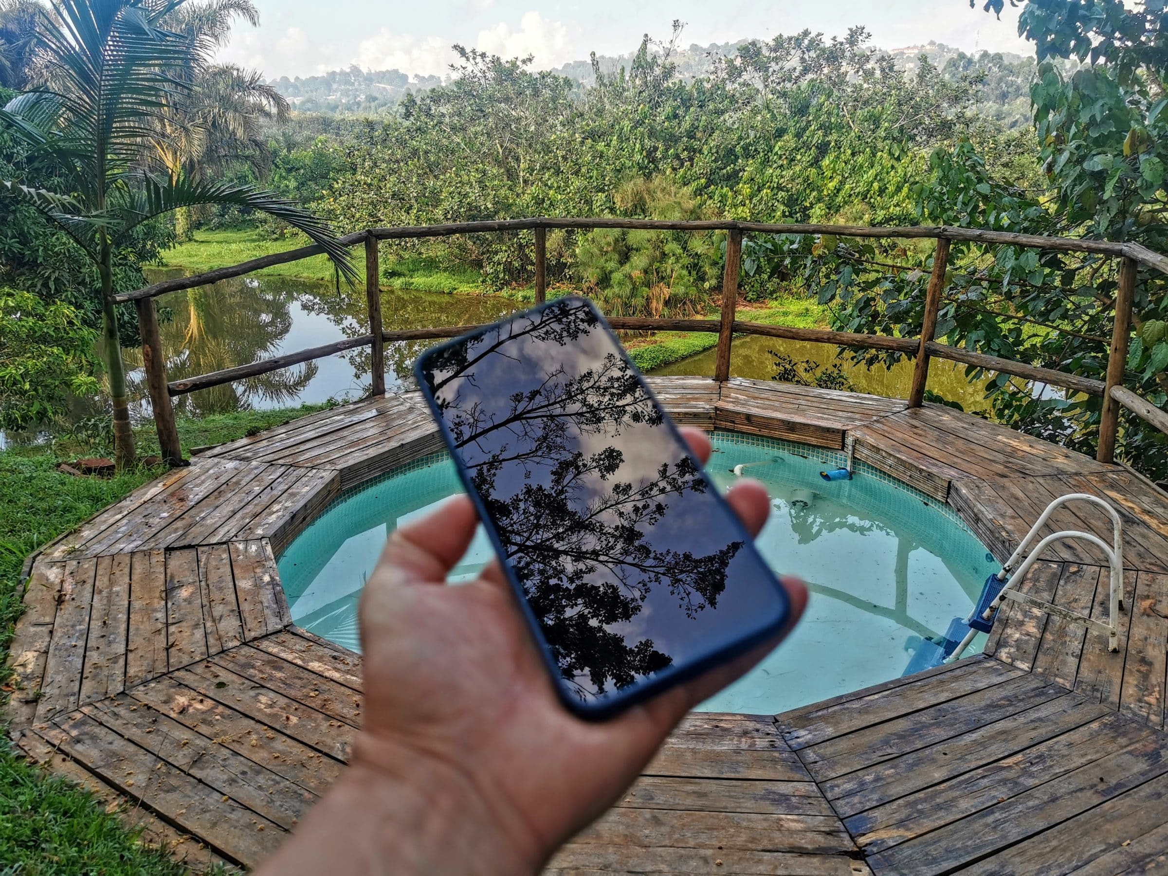 Ons stewige Nokia XR-20-slimfoon in Uganda