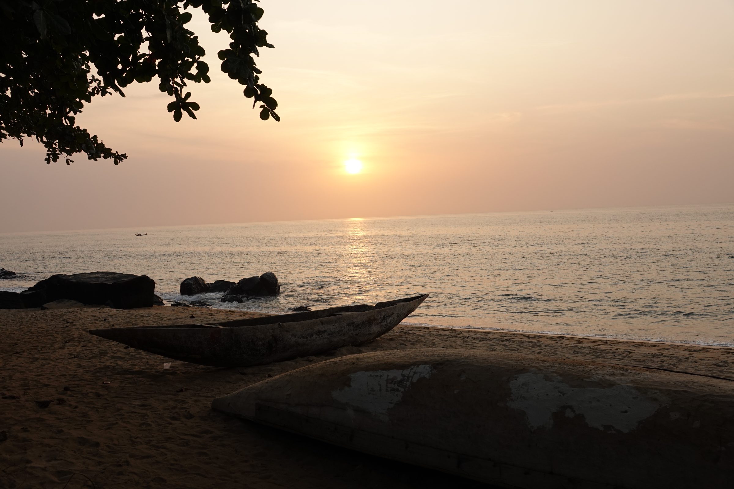 Ondergaande zon | Overlanden in Liberia