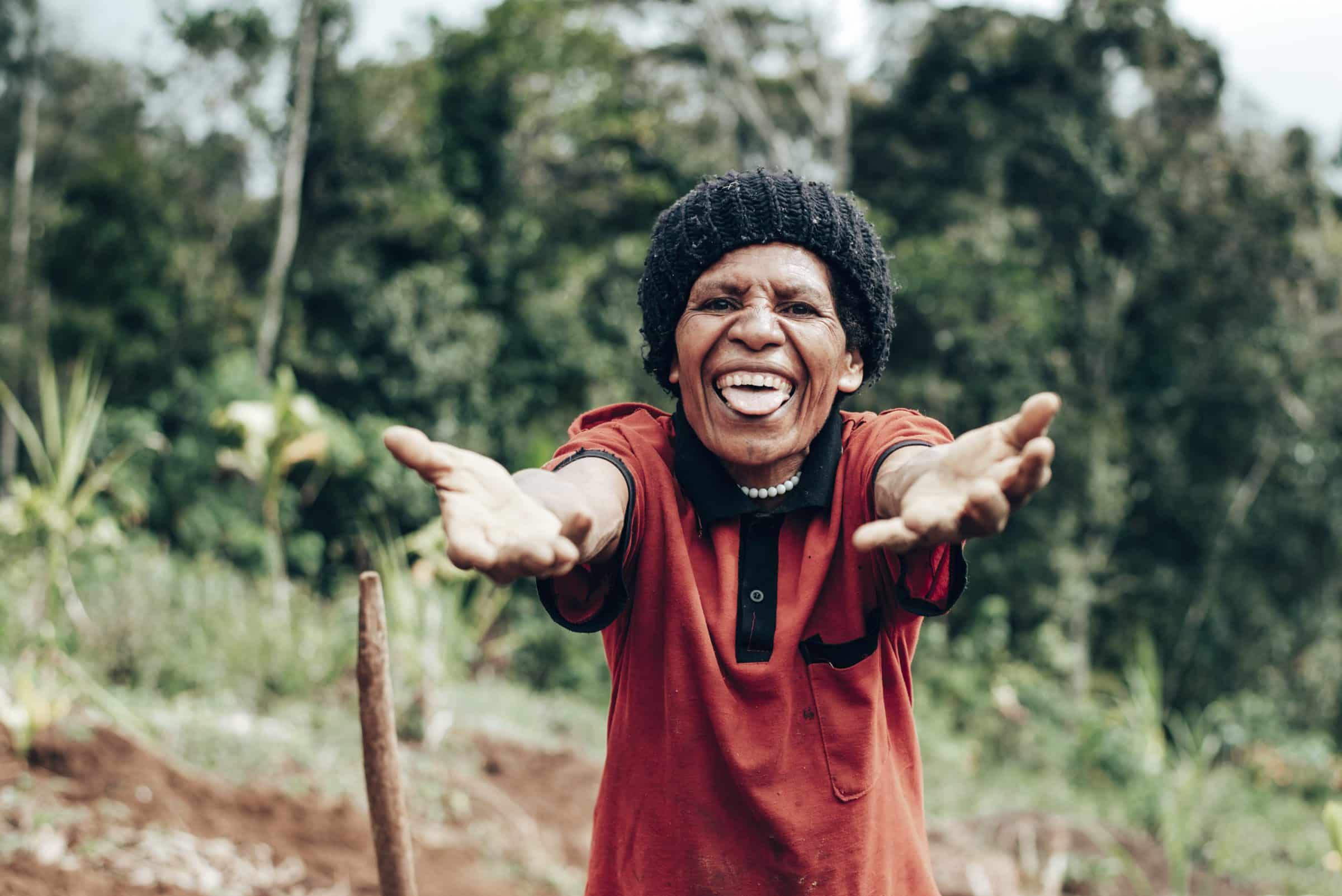 Ruth nos recebe na terra de sua família