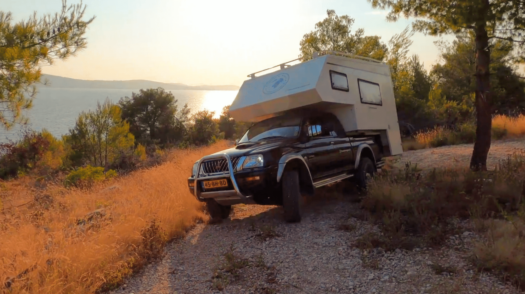 Offroaden met de 4x4 camper in in Kroatië