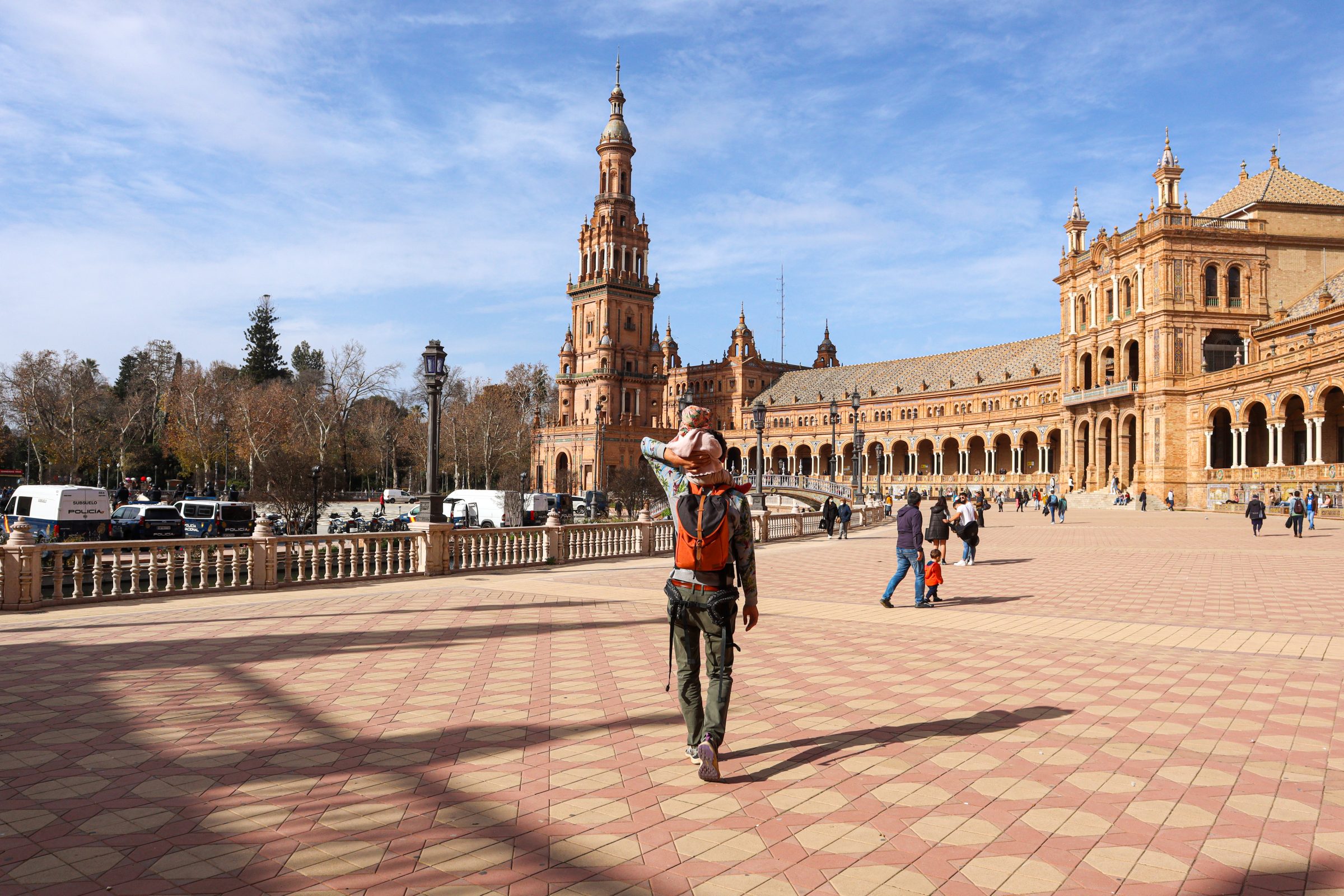 Sevilla Plaza de Espana The Orange Backpack | najaar europa vakantie | Wereldreizigers.nl