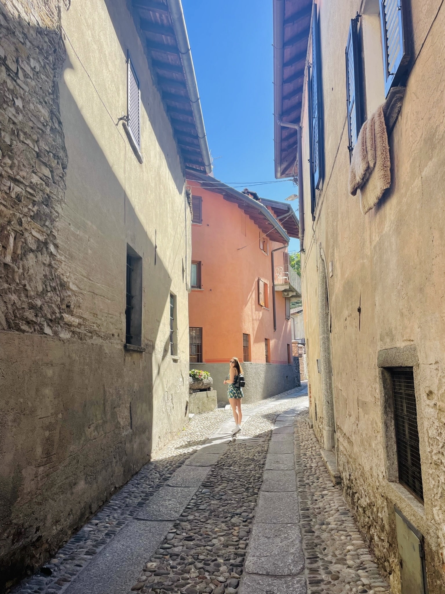 Straatje buiten het centrum van Bellagio | Tips voor een weekend aan het Comomeer