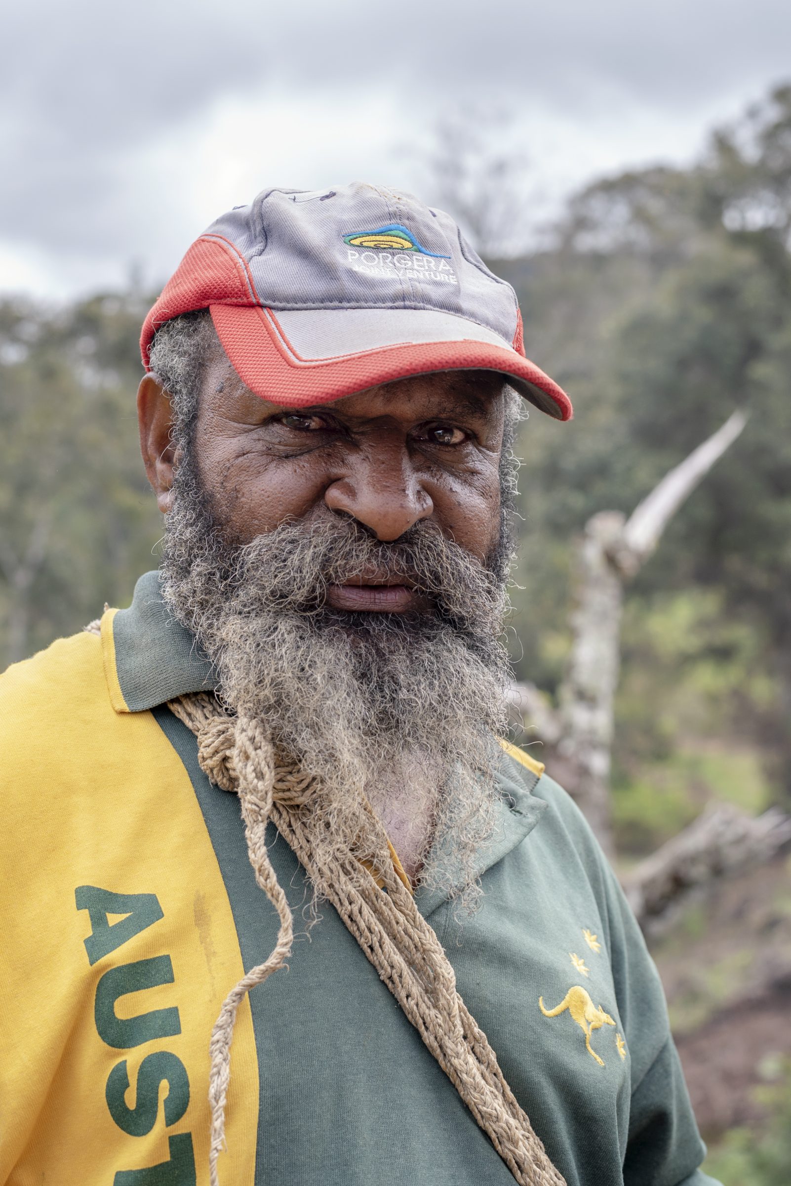 Thomas, onze gids in Tari, Papoea-Nieuw-Guinea