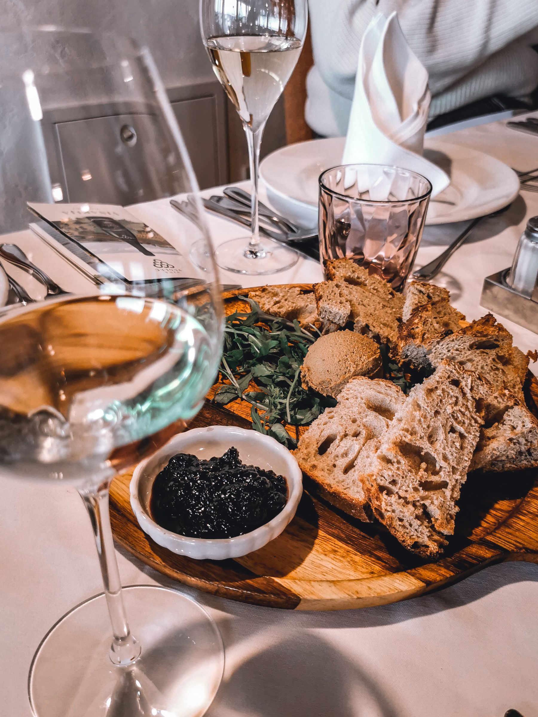 Eten en drinken bij Vuglec Breg Restaurant & Winery