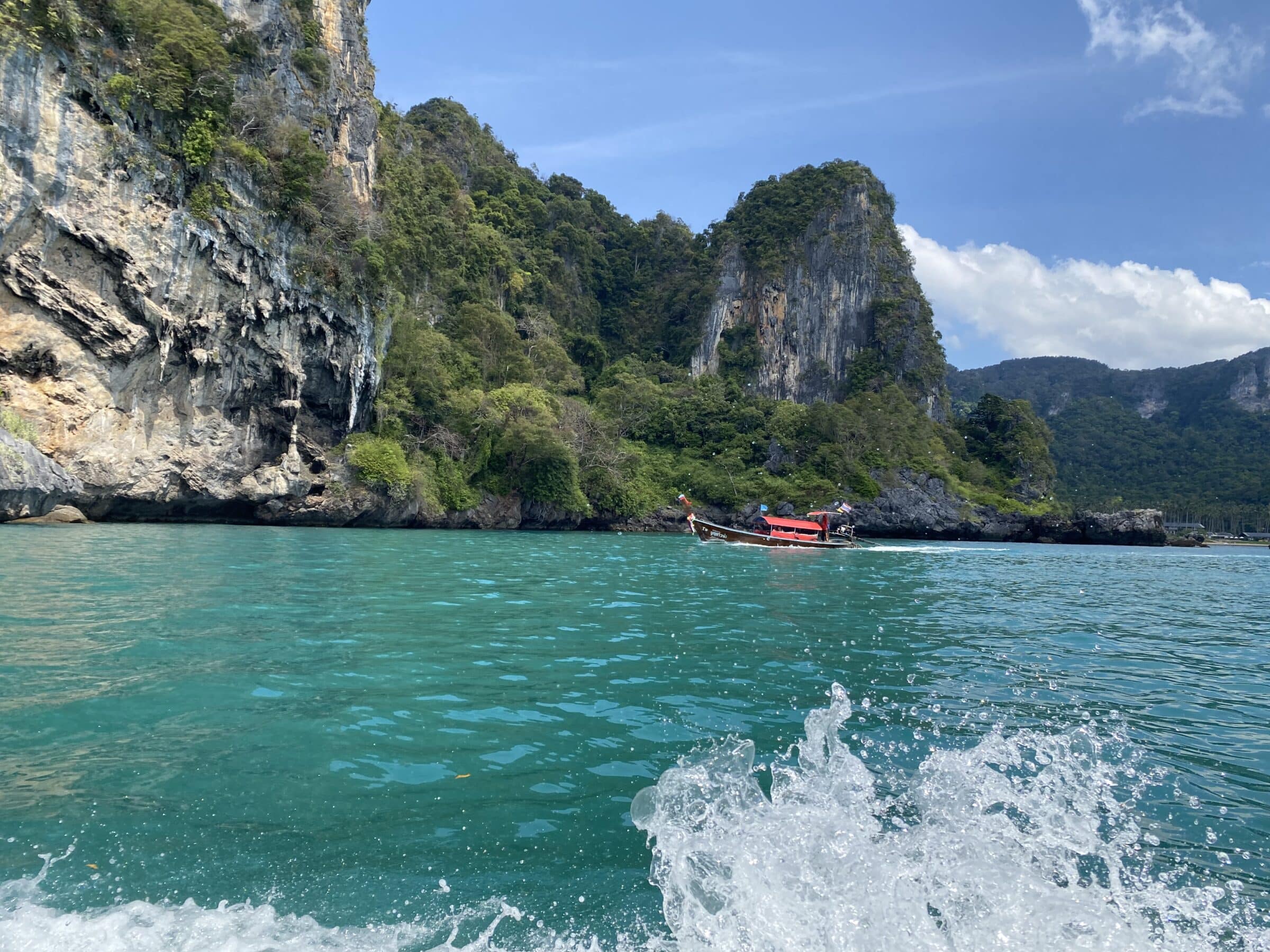 Łódź typu longtail w kierunku Railey | Zaskakująco Krabi i Koh Phi Phi