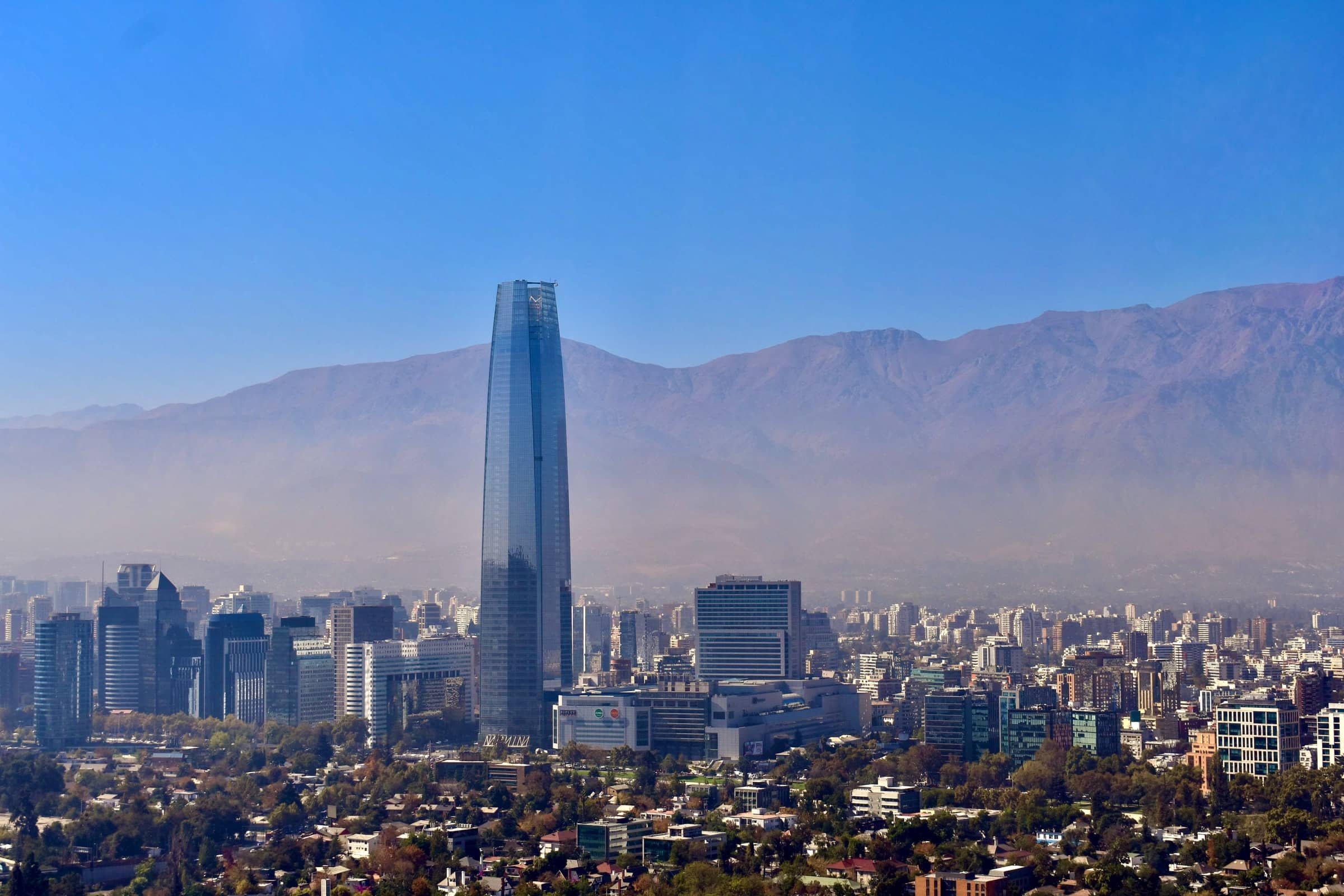 Santiago de Chile | De hoofdstad van Chili met het Andesgebergte op de achtergrond